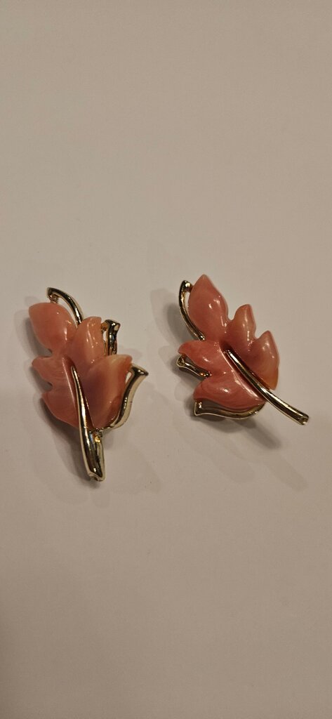Pink Floral Leaf Brooch Pins