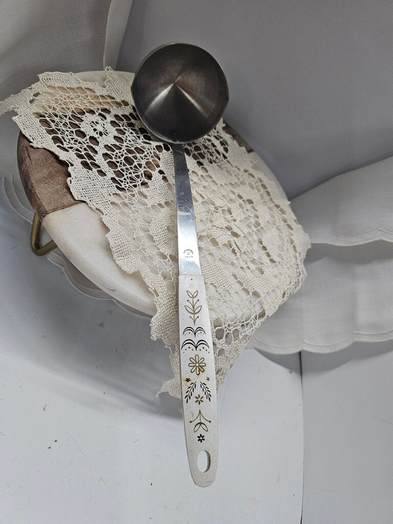 Vintage FLINT Arrowhead Stainless Steel Soup Ladle Spoon 9 1/2" Wheat handle #1
