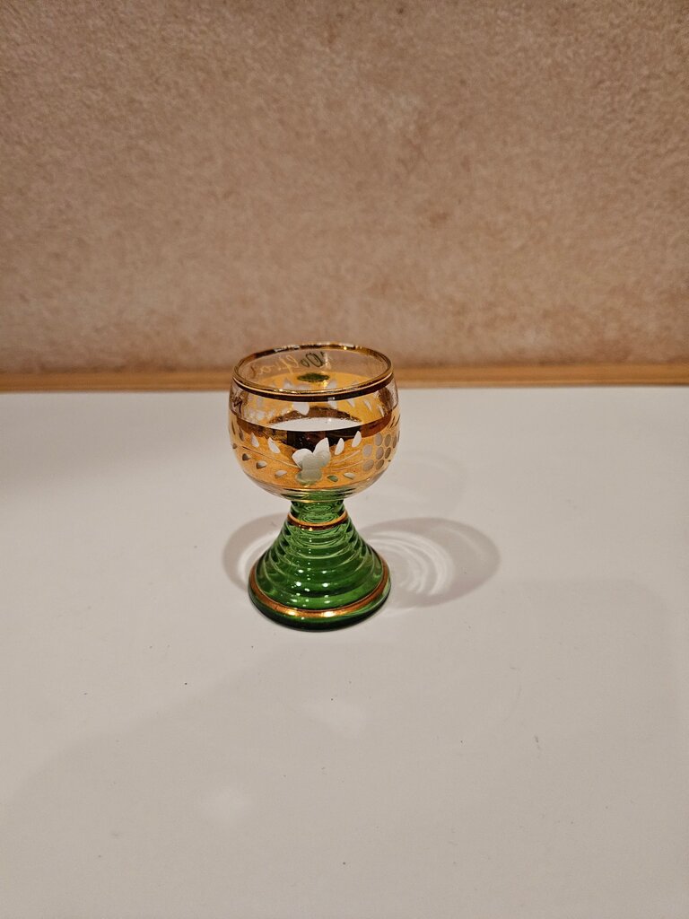 Gold Painted Roemer Wine Glasses Green Foot German City Roemer Moselle Glasses Vintage Green