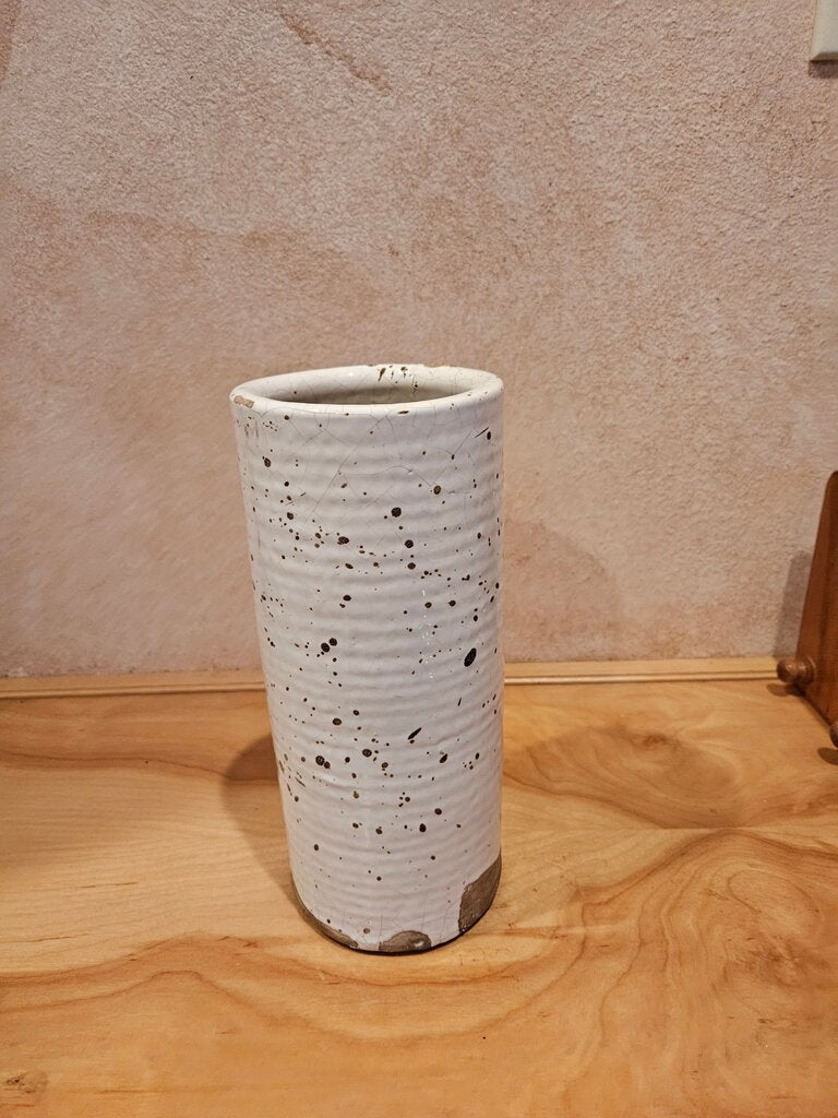 White Ceramic Vase/utensil holder