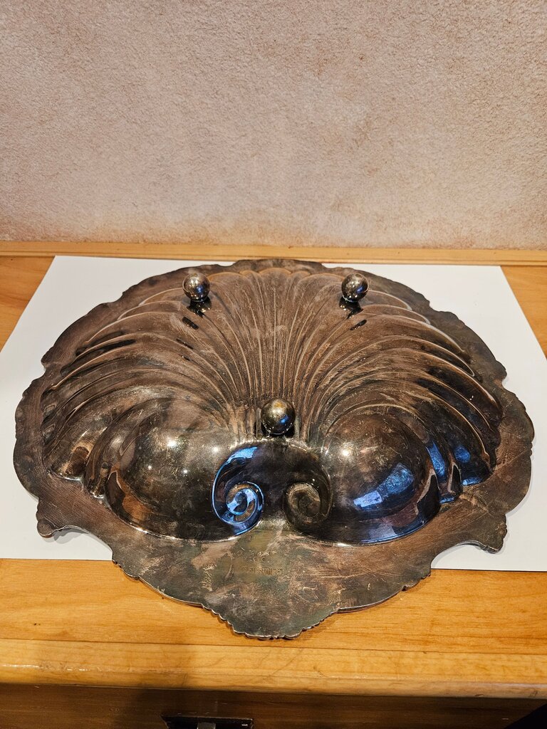 Vintage Silver Shell Shaped Plated Serving Bowl Heavy well made