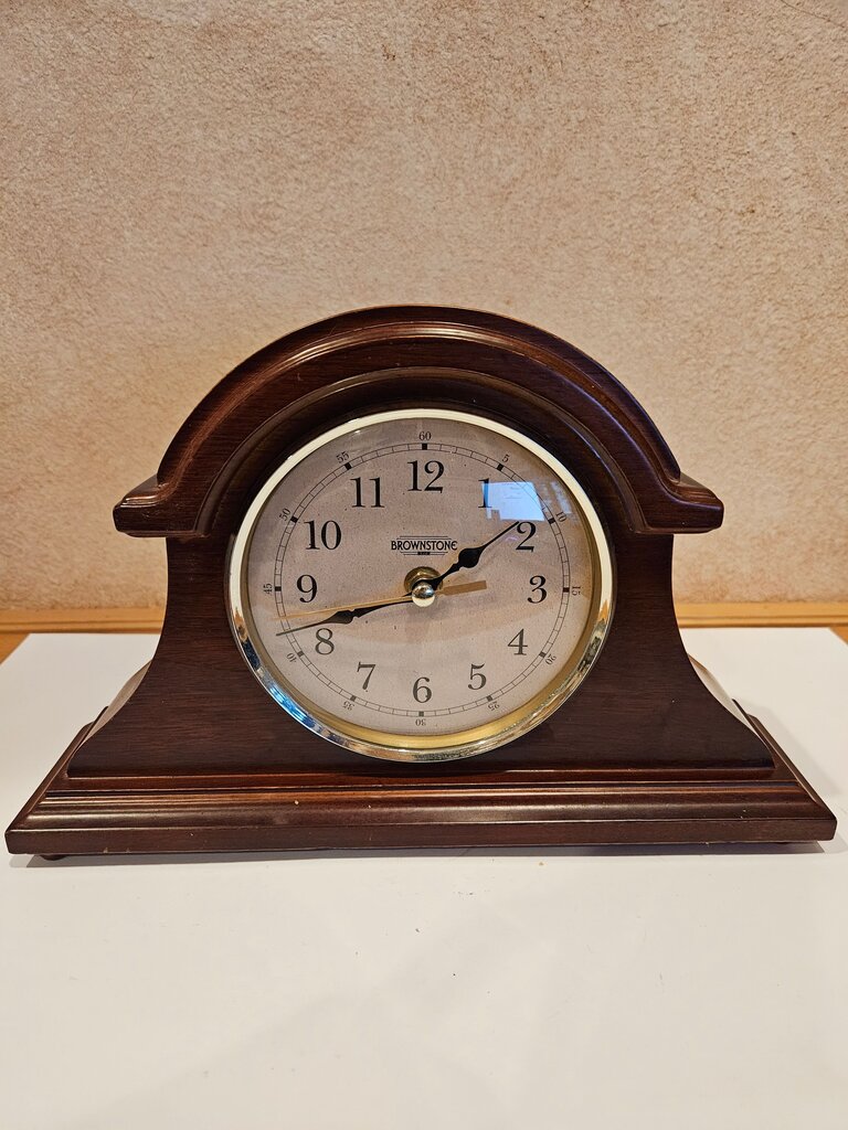 Vintage Brownstone Mantle Clock