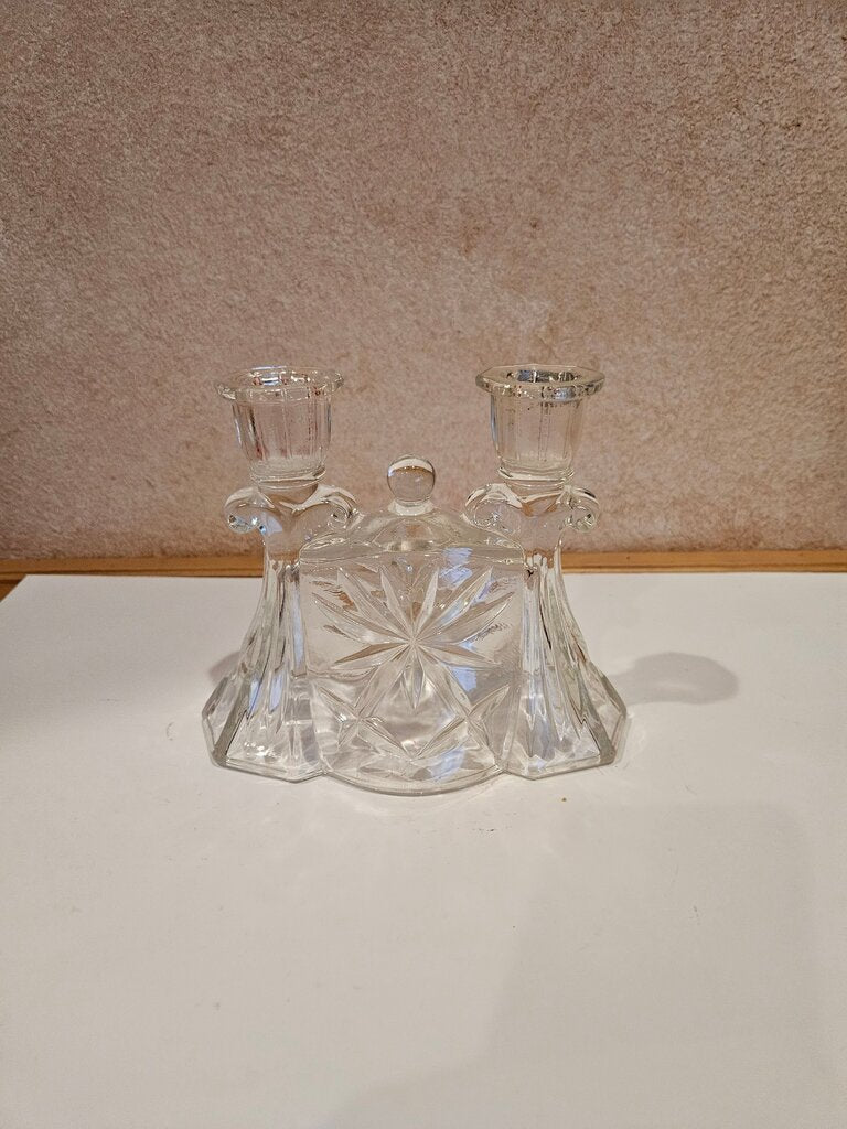 Vintage Anchor Hocking Early American Prescut Star of David Vintage Double Candle Holder, Crystal Glass