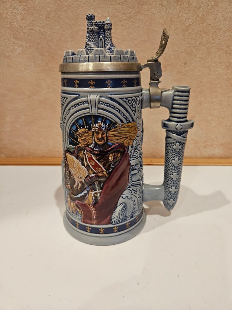 1995 Avon Knights of the Realm Stein Ceramic Ceramarte Brazil