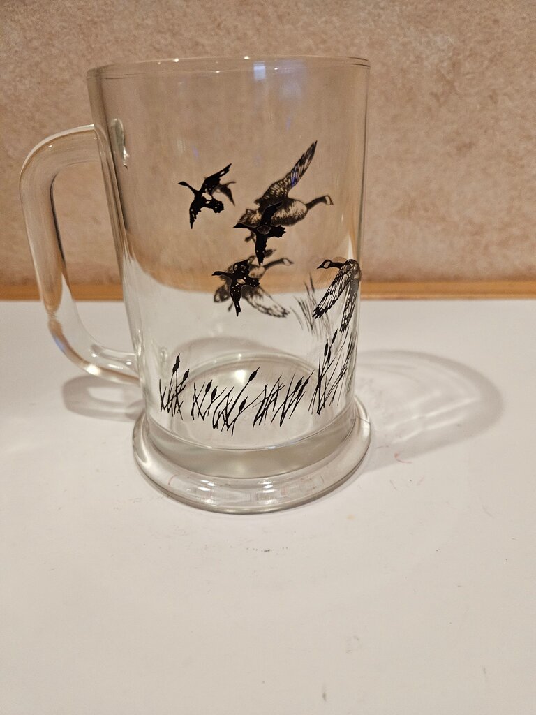 Vintage Canadian Geese Beer Stein Glass Marked Avon 1982