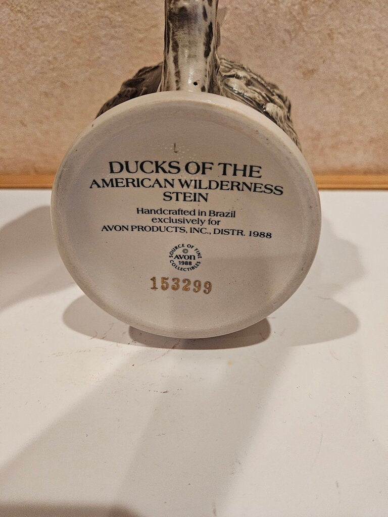 Avon 1988 Vintage Beer Mug Stein Ducks of The American Wilderness