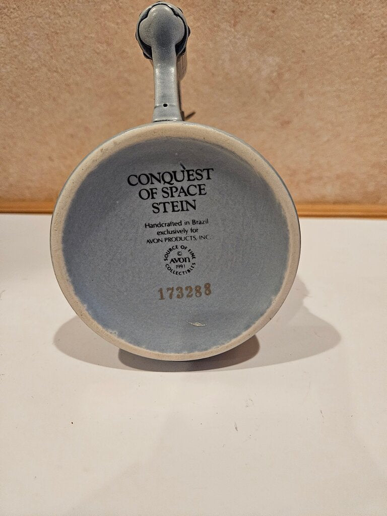 Avon Lidded Stein Conquest of Space 1991 Numbered Astronaut Shuttle
