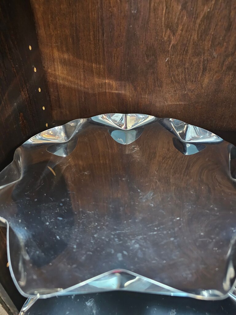 Decorative medium Silver Color Metal Dish AS IS