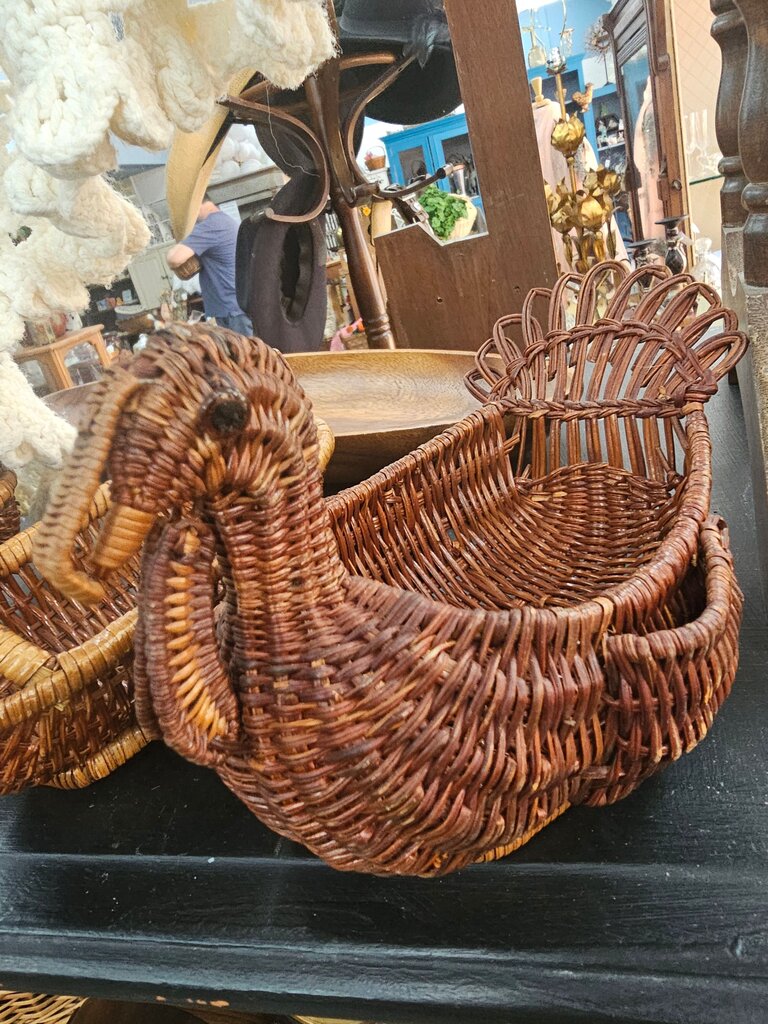 Vintage Woven Turkey Basket / planter / container