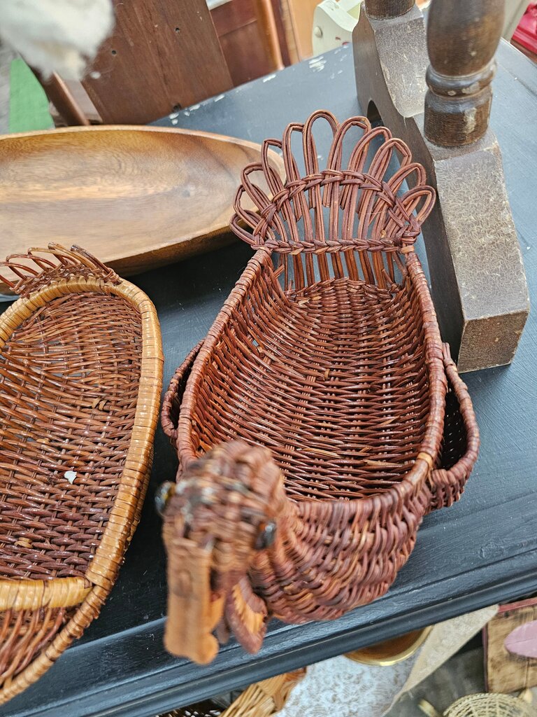 Vintage Woven Turkey Basket / planter / container