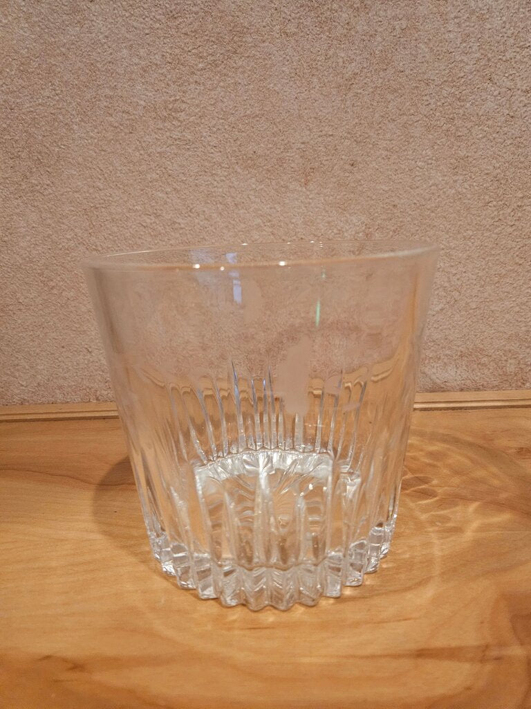 VINTAGE HEAVY PRESSED GLASS ICE BUCKET/etched flowers