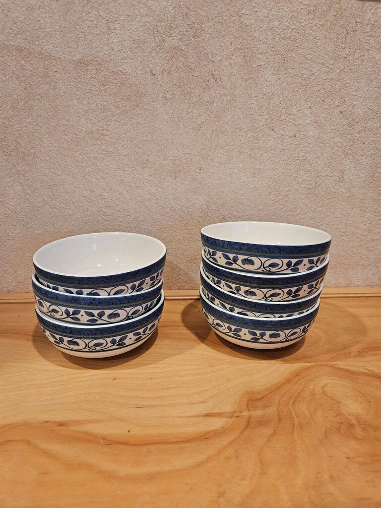 Retired Pfaltzgraff "Orleans" 5 5/8 Inch Soup/Cereal Bowl