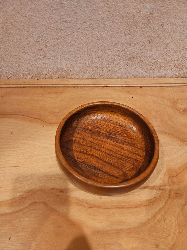 Set of 5 Vintage Wooden Bowls