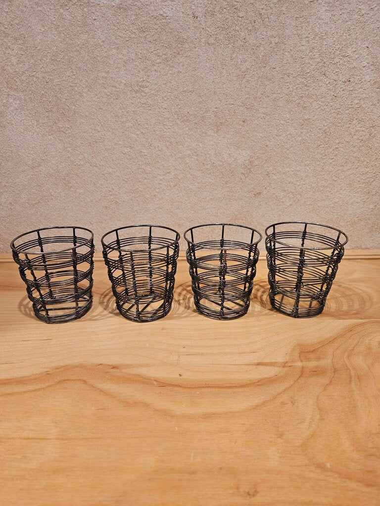 Set of 2 Decorative mini candle holders/pencil container Wire Baskets