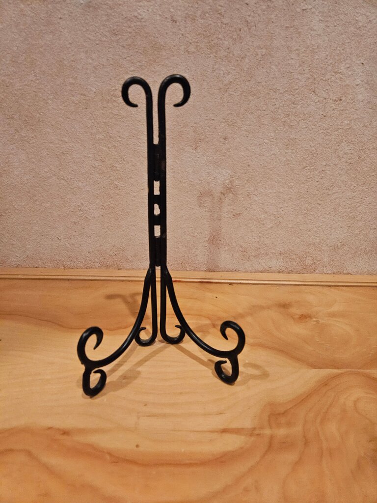 Vintage Black Metal Collapsible Small Easel Picture/Sheet Music Holder