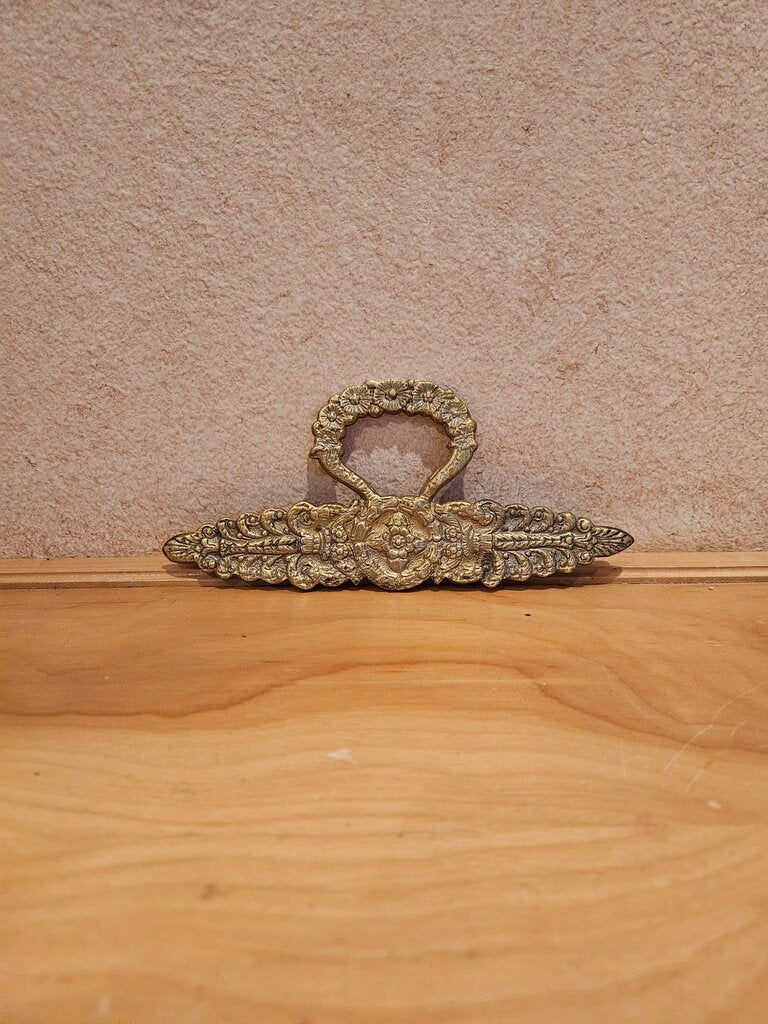 Antique Style Ornate Brass Decorative Embroidery Hanger for bell pull or tapestry hardware