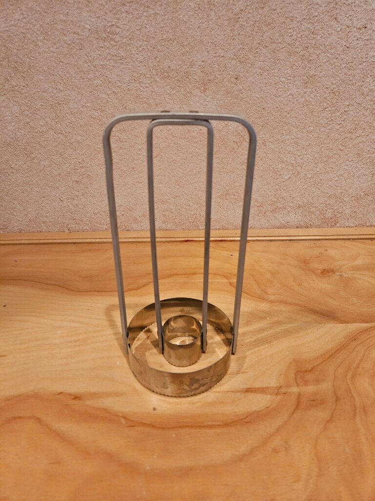 VINTAGE Pineapple CUTTER Kitchen Tool