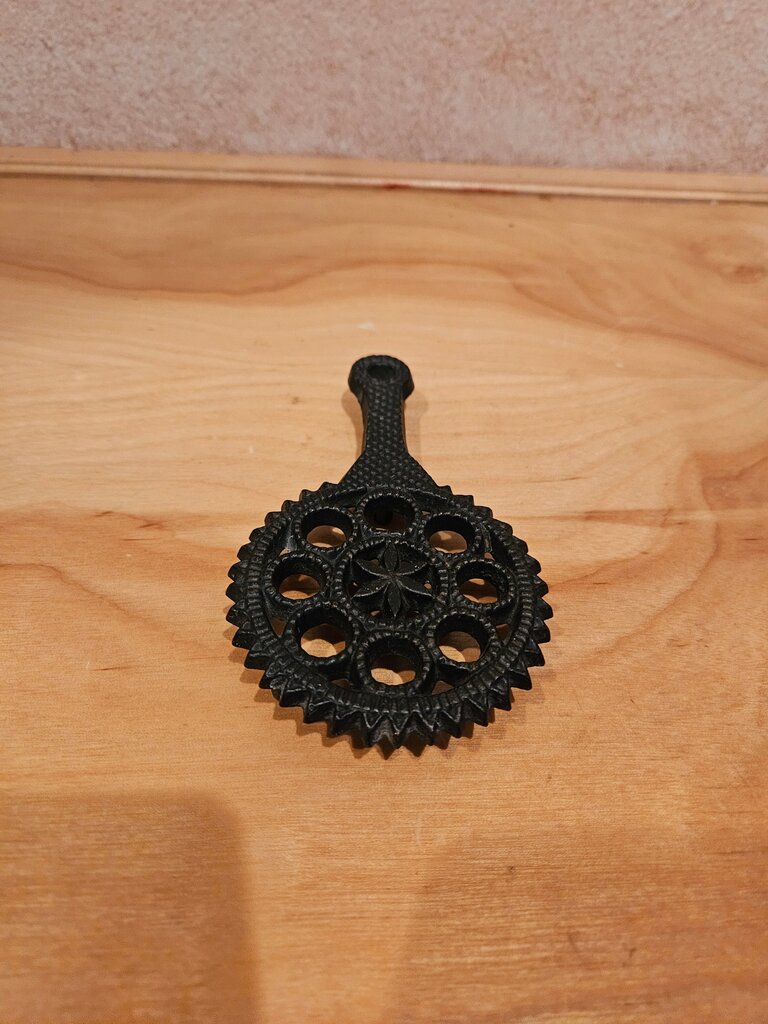 Vintage Mid Century Griswold Cast Iron Hex Gear Cooking Trivet