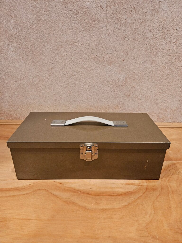 Nielsen Hardware Corp Metal Household Storage Document Box CC792