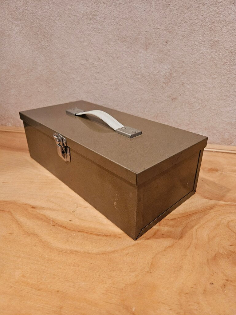 Nielsen Hardware Corp Metal Household Storage Document Box CC792