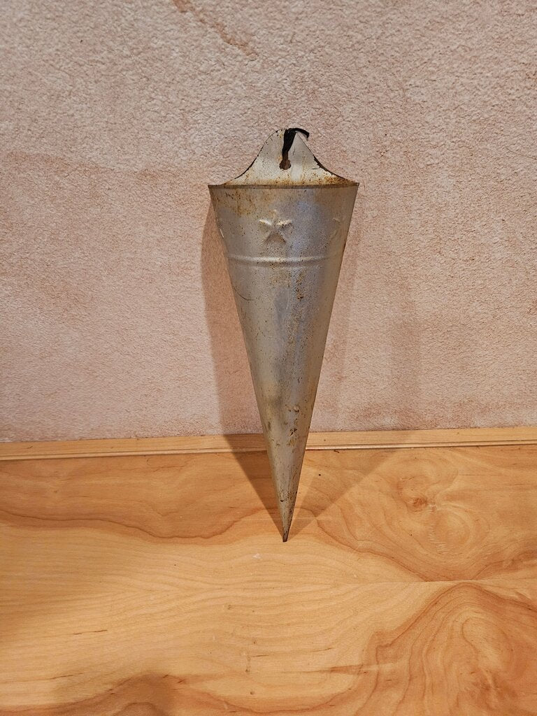 Vintage Metal Flower wall hanging cone