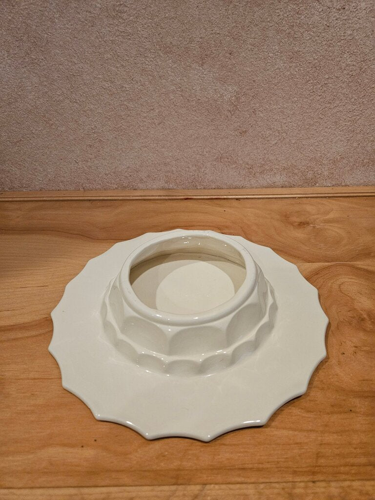 Cake Stand White Pedastal Decorative Serving Dish cloche riser