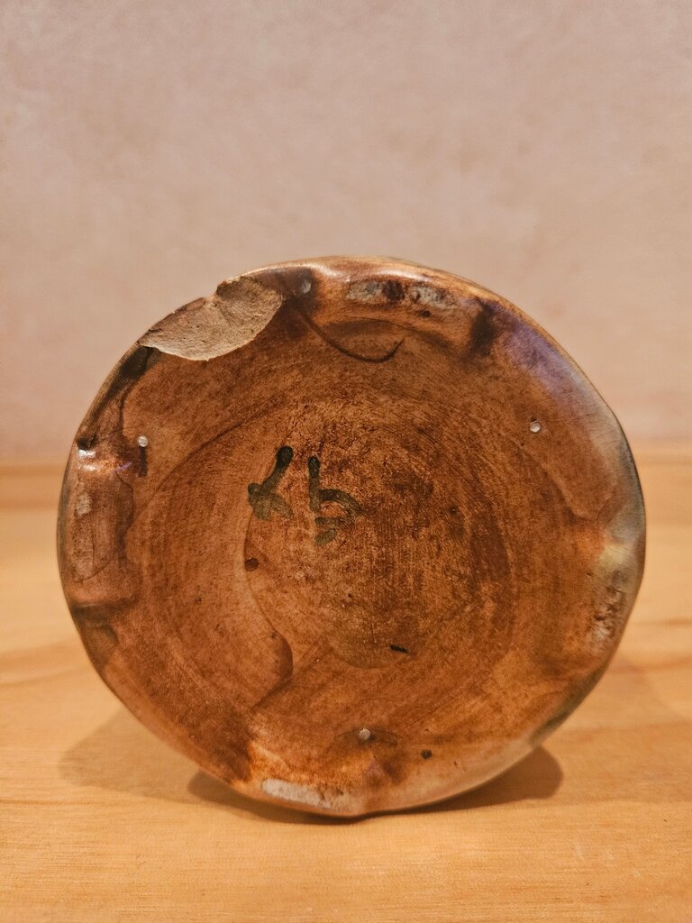 Weller Art Pottery Vase 1920’s Forest design unmarked 8” tall AS IS Chips