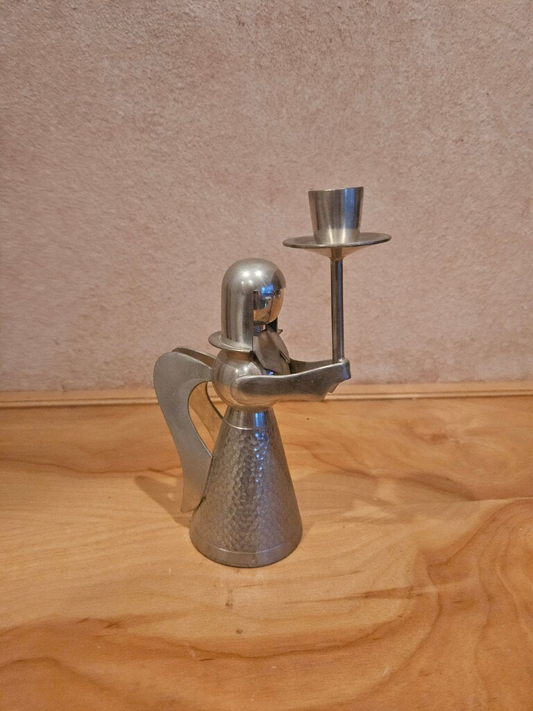 Vintage Med Silver Metal Candle Holder Figurine