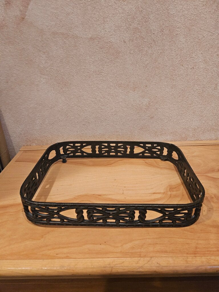 Southern Living Clairmont Casserole Caddy As Is Book Holder/riser etc