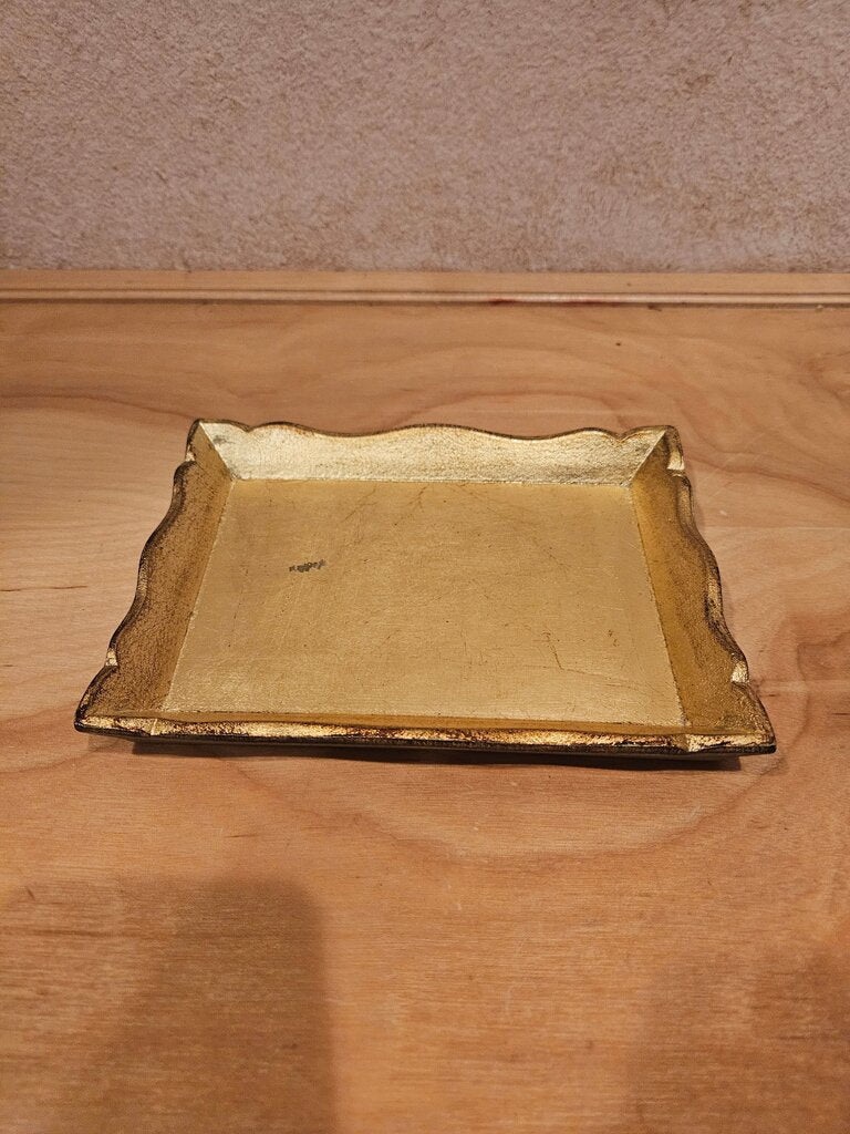 VintageHOLLYWOOD REGENCY GOLD GILT SCALLOPED RECTANGLE LUCITE VANITY TRAY