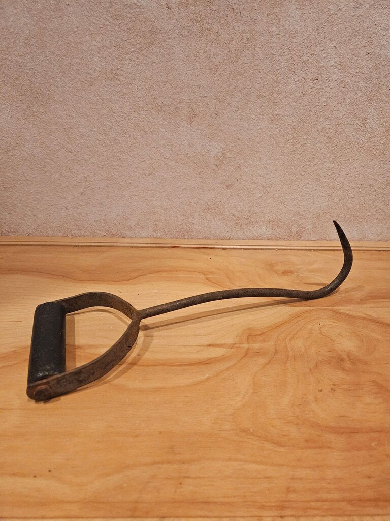 Vintage Meat / Hay Bale Wooden Handle Iron Hook ~Collectible Antique Primitive