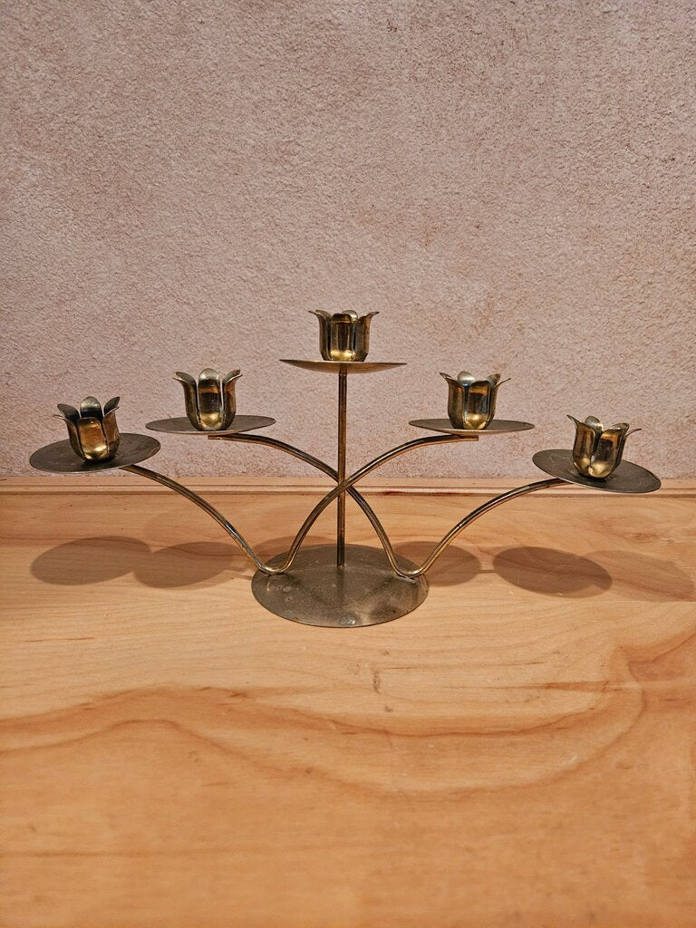 Gold Mid Century Tiered Candelabra Centerpiece. Hollywood Regency Graduated Candleholders. Vintage Flower Shaped Interwoven Candelabra