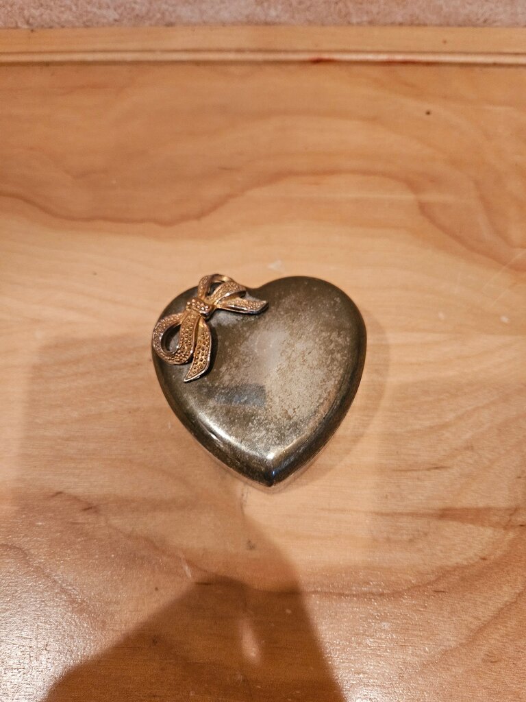 Vintage Heart Shaped Jewelry Box With Gold Tone Bow with blue lining