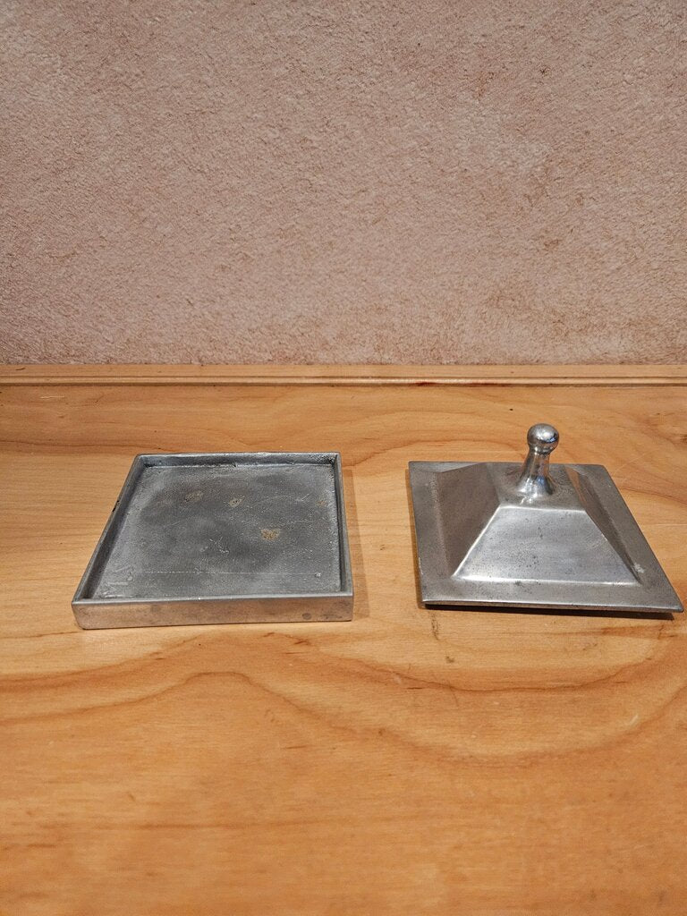 Aluminum Pyramid Paperweight