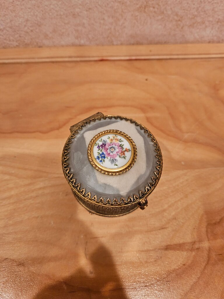 Gold Tone Jewelry Trinket Box Hinged Lid Courting Scene Mirror Vintage