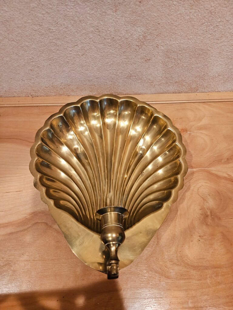 Pillar Candle Holder Scallop Wall Mount Scone Decorative Hanging Candlestick