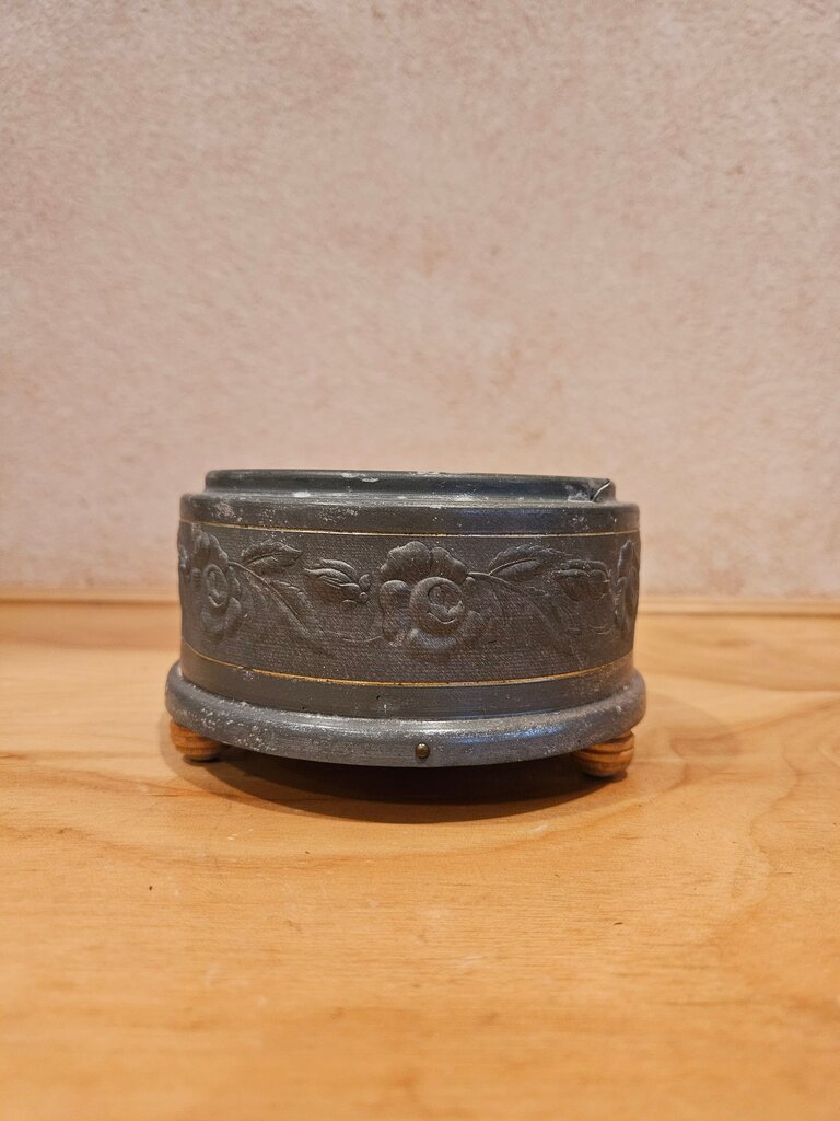 Vintage Powder Puff, embossed flower, footed, Metal Round Vanity