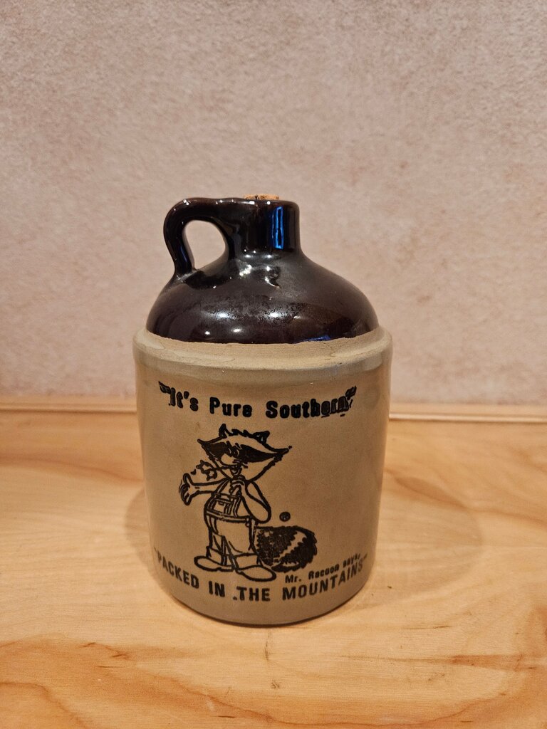 Vintage RACCOON MOUNTAIN SORGHUM SYRUP JUG STONEWARE QUART USA (EMPTY) FARMHOUSE JUG