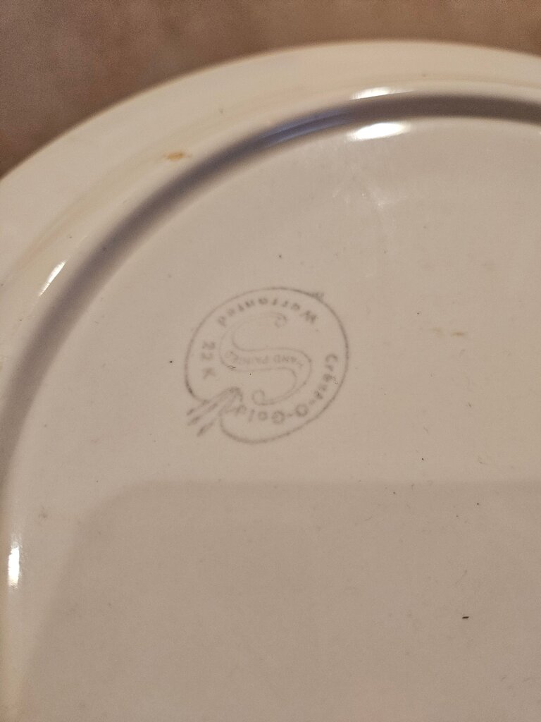 Vintage 1940s USA 10" Porcelain 22k Crest O Gold Plate
