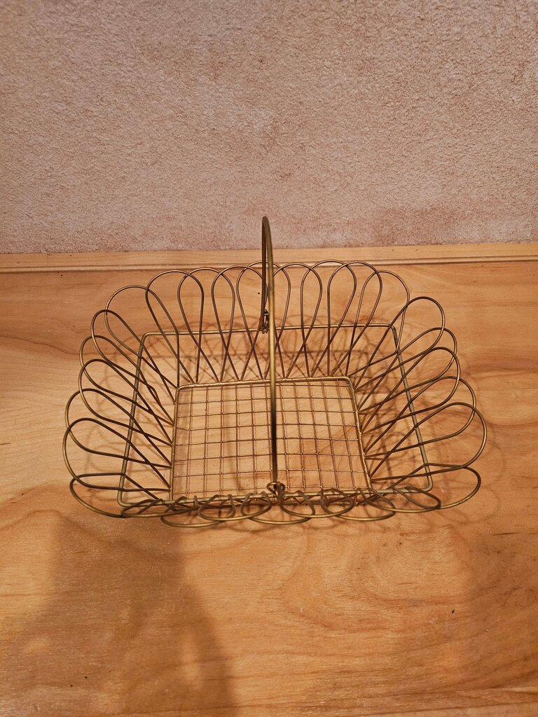 Vintage Gold Wire Basket Planter Basket Industrial Rack Garden Stand Plant Stand