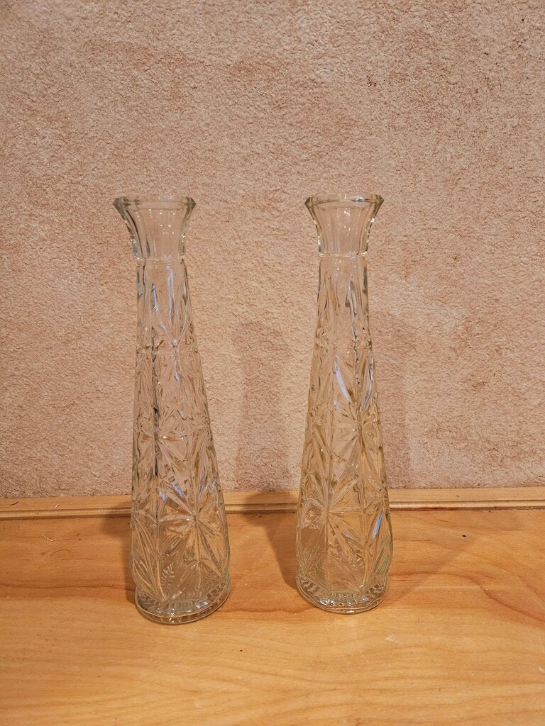 Vintage pair Anchor Hocking Prescut Vase-9 Inches Tall-Bud Vase-Excellent Condition