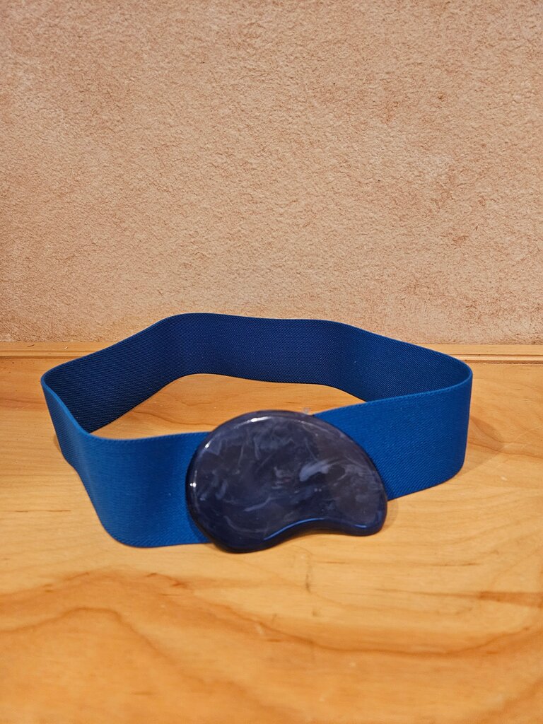 True Vintage Wide 1980s Blue Elastic Waist Cinch Belt With Teardrop Clasp