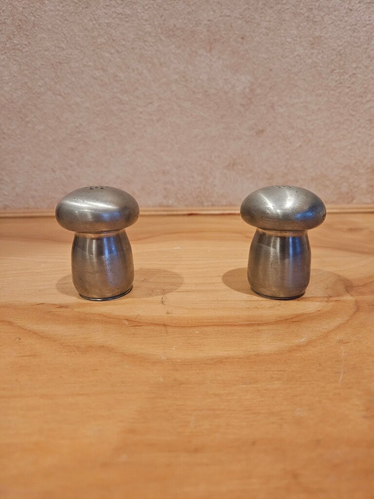 Vintage Lenox Pewter Mushroom Toadstool Salt and Pepper Shakers