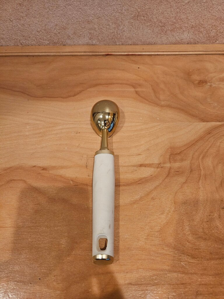 Ice Cream Scoop with Soft Grip Handle