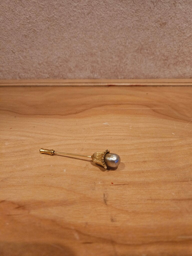 Vintage Gold & Pearl Flower Metal Stick Pin hat pin