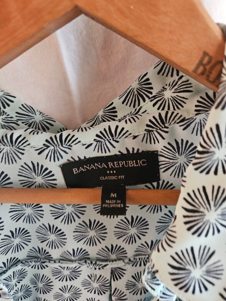 Banana Republic Classic Fit Blouse