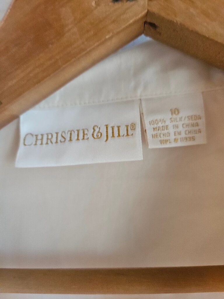 Christie & Jill Women's Silk Button-Up Short Sleeve Shirt