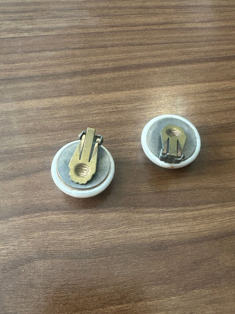 White Fabric Covered Button Magnets