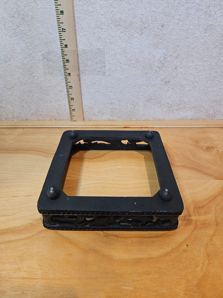 Wrought Iron Metal Napkin Holder - Decorative Metal Napkin Display Riser/canister holder
