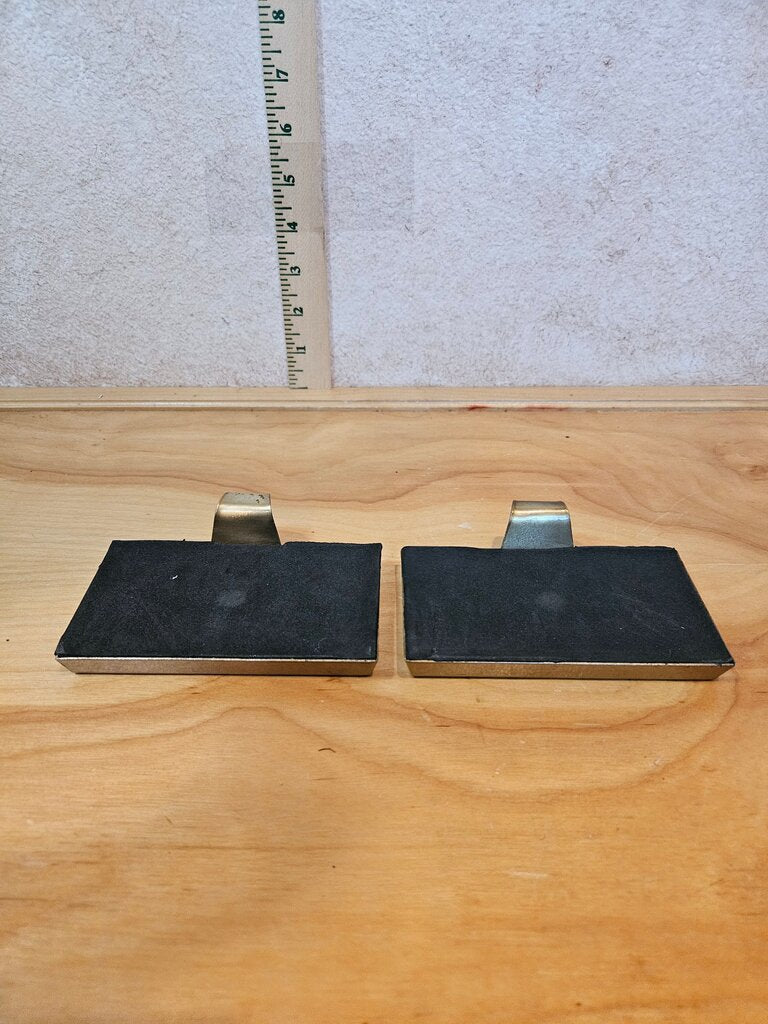 Set of 2 Copper Tone Bronze Stocking Holders Holiday Hanger Blocks Mantel Clip